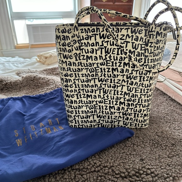 Stuart Weitzman patent leather bag - Picture 3 of 9